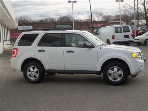 Ford Escape 2010 photo 3
