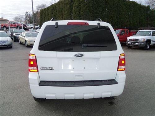 Ford Escape 2010 photo 4