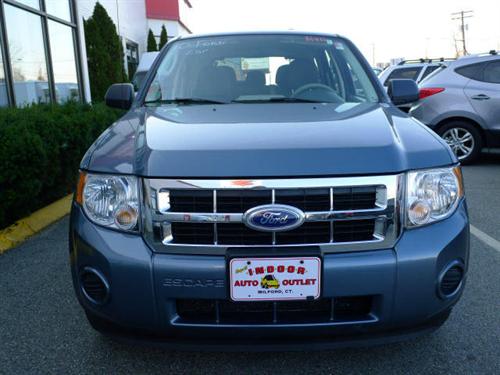 Ford Escape 2010 photo 1