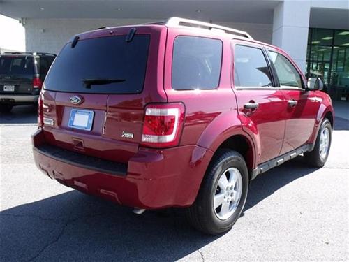 Ford Escape 2010 photo 4