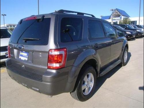 Ford Escape 2010 photo 4