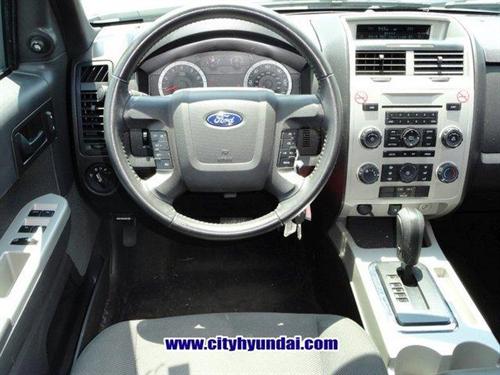 Ford Escape 2010 photo 4