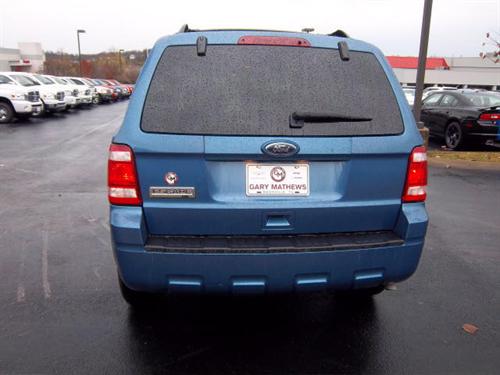 Ford Escape 2010 photo 3