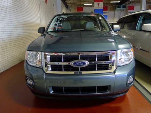 Ford Escape 2010 photo 1