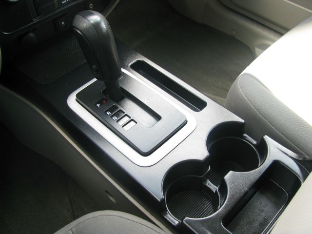 Ford Escape 2010 photo 10