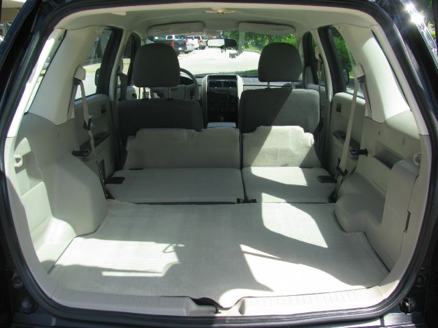 Ford Escape 2010 photo 15