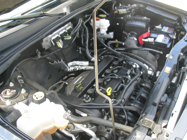 Ford Escape 2010 photo 4