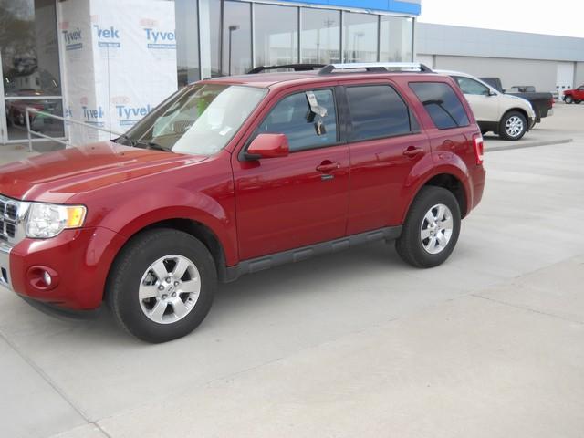 Ford Escape 2010 photo 1