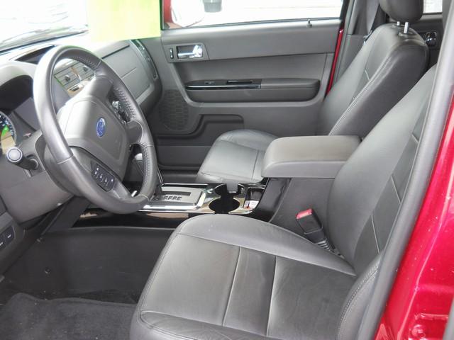 Ford Escape 2010 photo 2