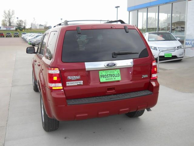 Ford Escape 2010 photo 3
