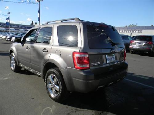Ford Escape 2010 photo 1