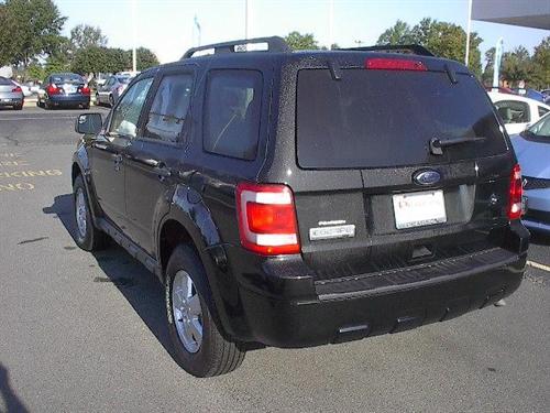 Ford Escape 2010 photo 2