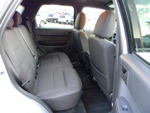 Ford Escape 2010 photo 4