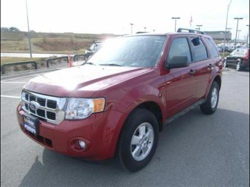 Ford Escape 2010 photo 1