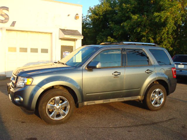 Ford Escape 2010 photo 1