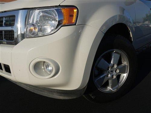 Ford Escape 2010 photo 1
