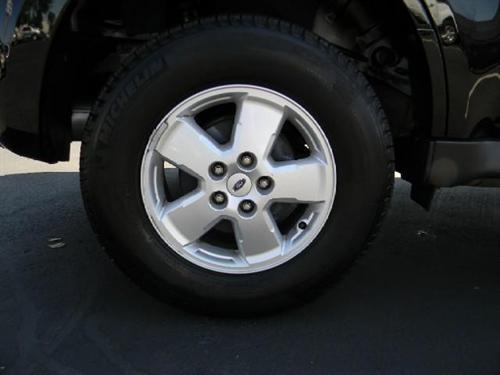 Ford Escape 2010 photo 2