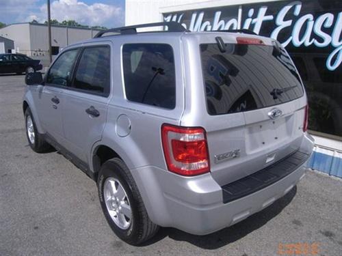 Ford Escape 2010 photo 4