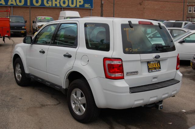 Ford Escape 2010 photo 10