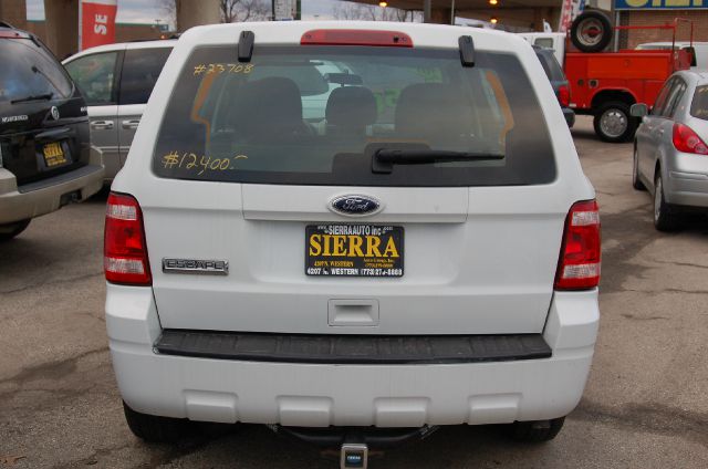 Ford Escape 2010 photo 13