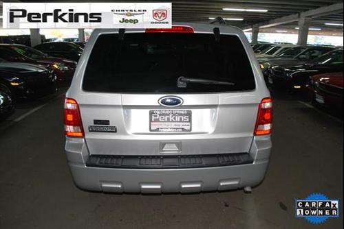 Ford Escape 2010 photo 2