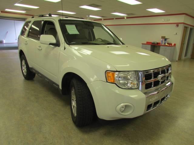 Ford Escape 2010 photo 2