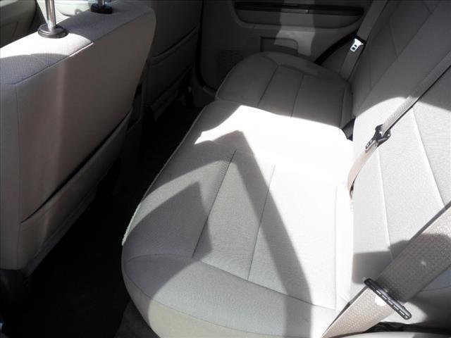 Ford Escape 2010 photo 1