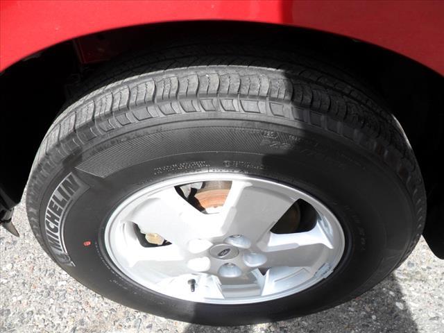 Ford Escape 2010 photo 4