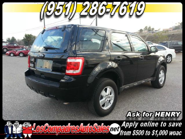 Ford Escape 2010 photo 3