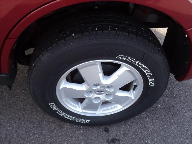 Ford Escape 2010 photo 5