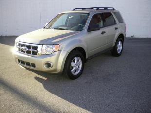 Ford Escape XLS Sport Utility