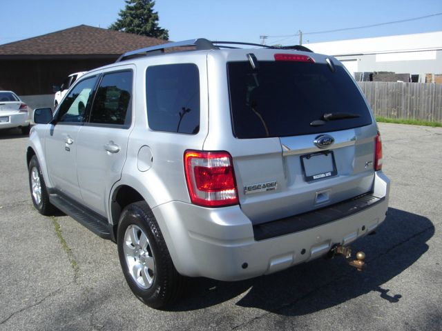 Ford Escape Super SUV