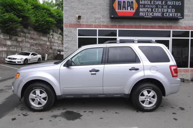Ford Escape 2011 photo 3