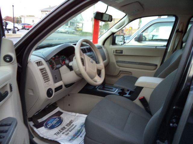 Ford Escape 3500 Cummins Diesel SUV