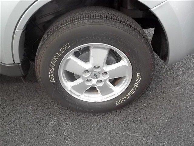 Ford Escape 2011 photo 5
