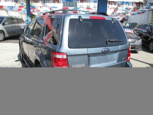 Ford Escape 2011 photo 4