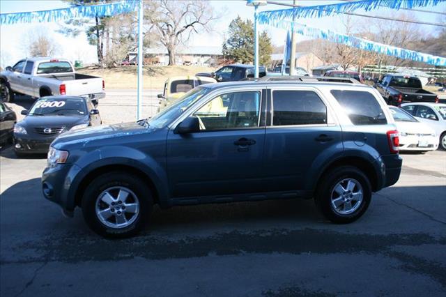 Ford Escape 2011 photo 3