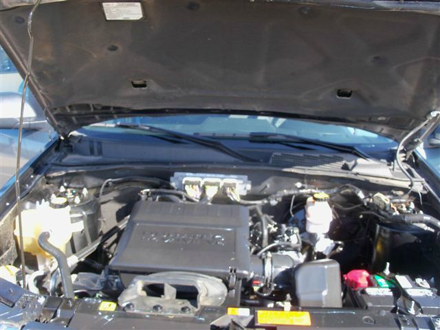 Ford Escape 2011 photo 17