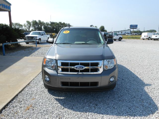 Ford Escape 2011 photo 2