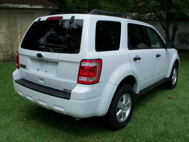 Ford Escape 2011 photo 4