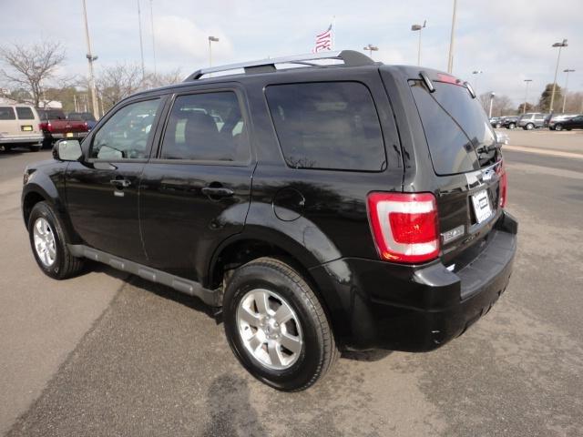Ford Escape 2011 photo 3