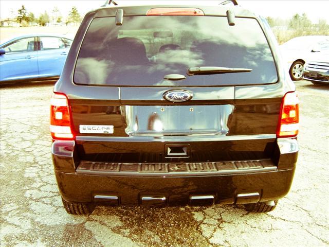Ford Escape 2011 photo 3