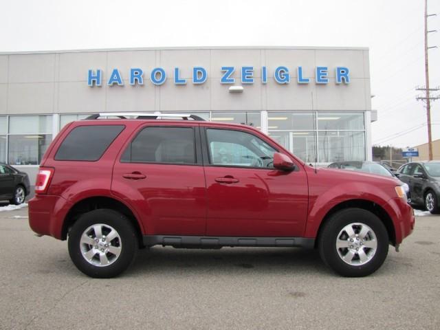 Ford Escape 2011 photo 1