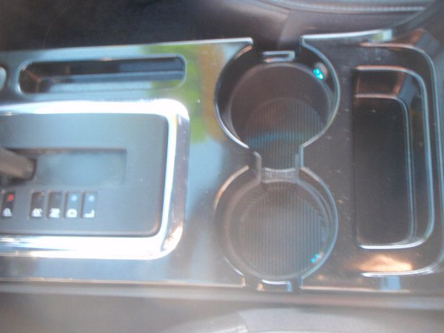 Ford Escape 2011 photo 18