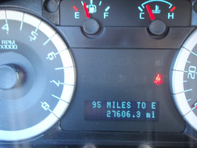 Ford Escape 2011 photo 25