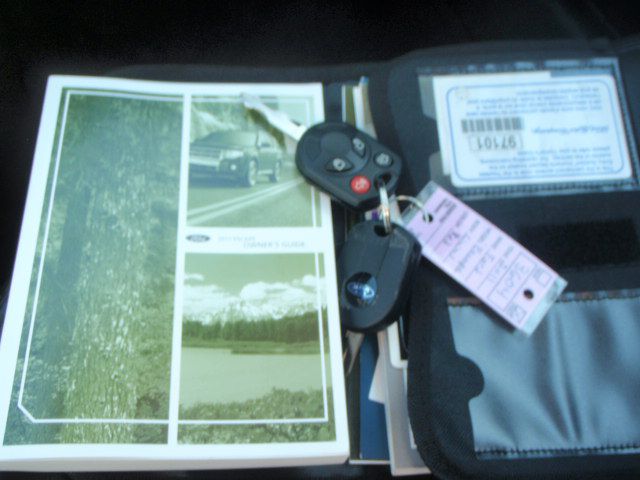 Ford Escape 2011 photo 26