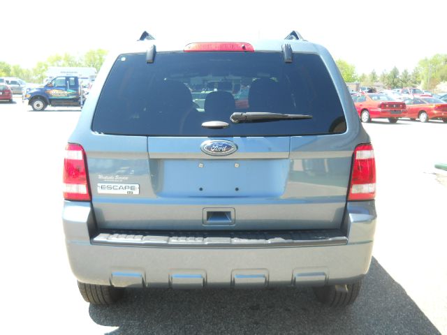 Ford Escape 2011 photo 13