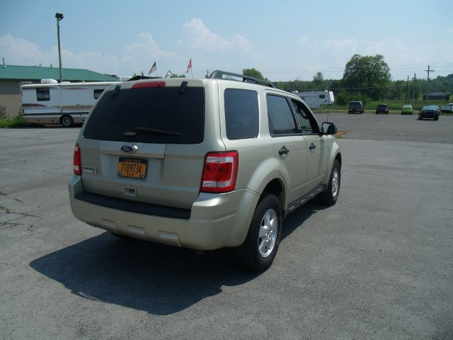 Ford Escape SL 4x4 Regular Cab SUV