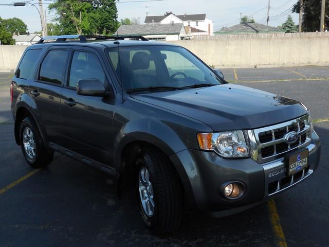 Ford Escape 2011 photo 1