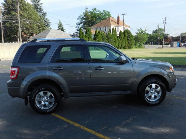 Ford Escape 2011 photo 4